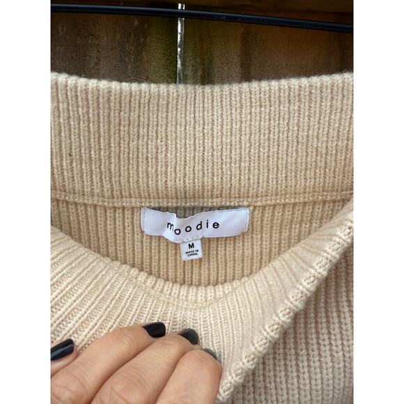 Moodie Ribbed Knit Two-Piece Set  - Picture 5 of 7